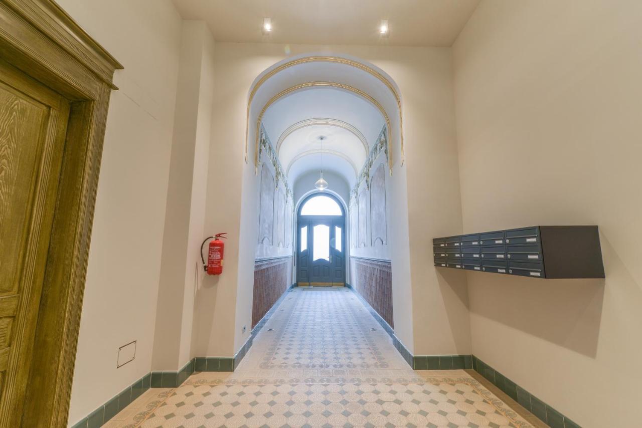 Brand New Apartment Next To Old Town Square Prague Exterior photo